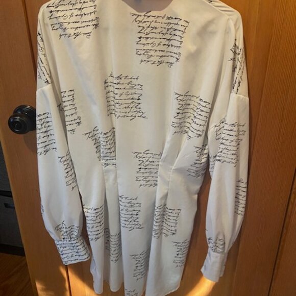 CBR Womens tailored button down white silk shirt with black writing Size L - Picture 5 of 8